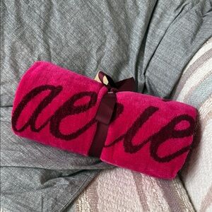 NWT Large aerie Bath Towel